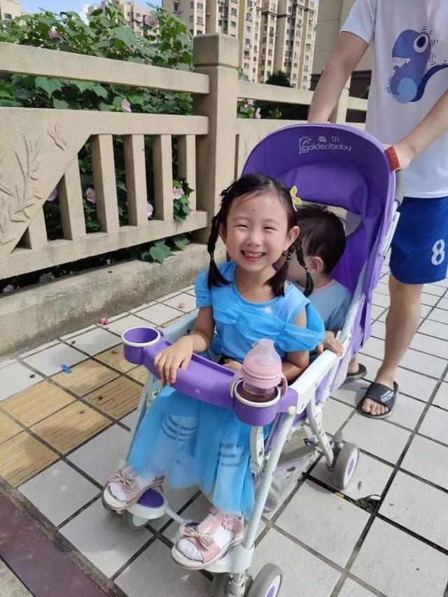 上海失踪女童母亲:曾催丈夫回去找孩子