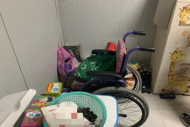 被生母虐待6岁男童惦记妈妈：妈妈“病”了，期待长出新的脚