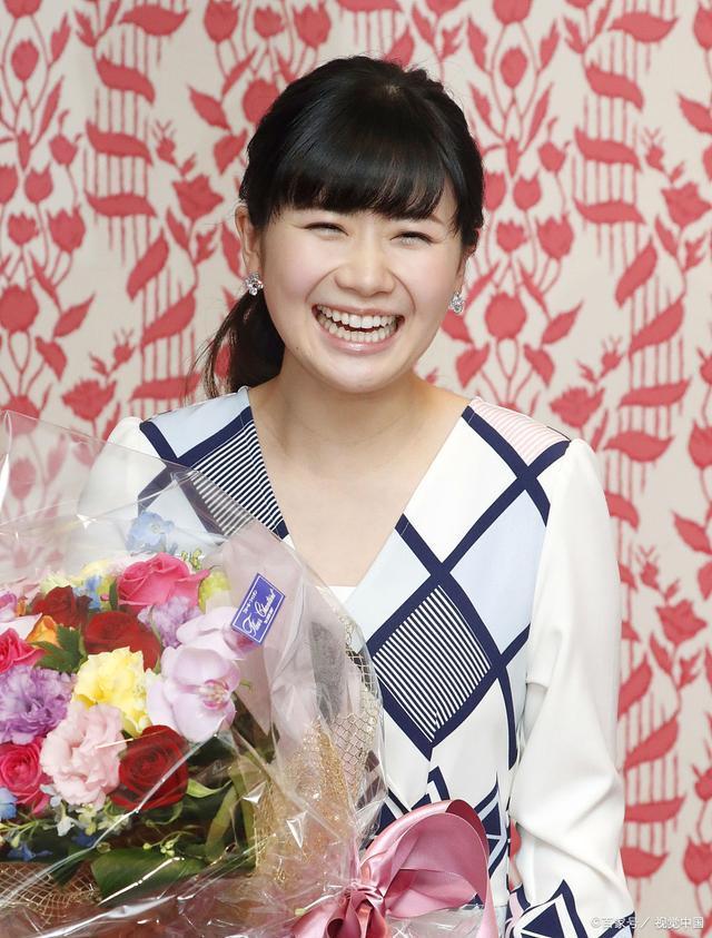 日媒批35岁福原爱生活奢侈:买巨钻,沉迷美食