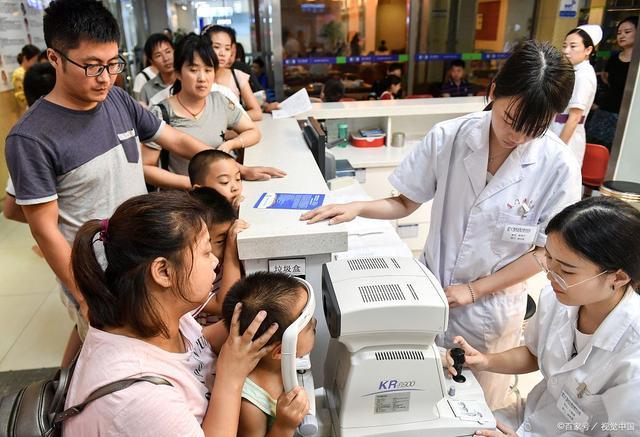 爱乐眼科医院又出事了！曝小学校长推荐学生去爱尔眼科吃回扣