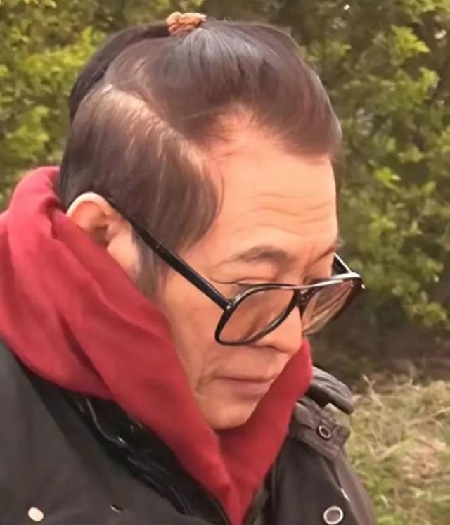 61岁李连杰近照 身体状态引人担忧