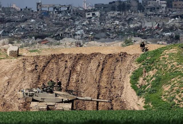 凌晨，以军对拉法发动全方位打击 中东多国谴责以色列进攻拉法计划
