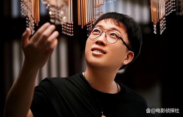 于正晒精修照庆祝46岁生日:岁月于我而言就是个数字,红不红靠命