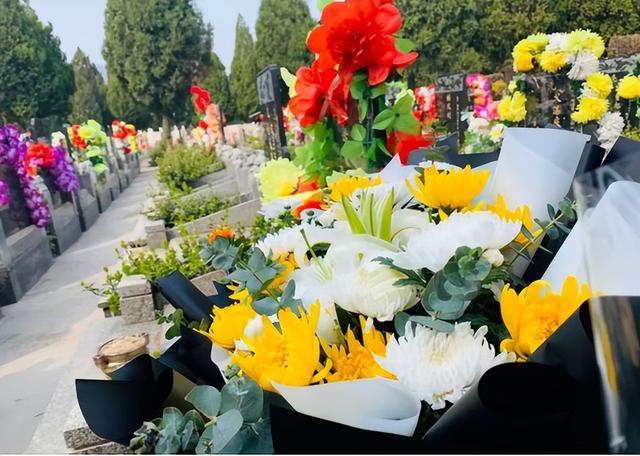 今年清明不一般提醒大家无论多忙4件事别犯了忌讳又有哪些准备事项