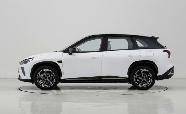 12.99万起 哪吒L增程版正式上市 卷王登场，实力越级