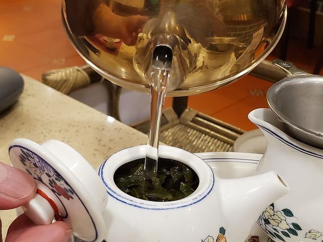 广东的茶位费该被整治吗 茶文化与生活态度的交汇点