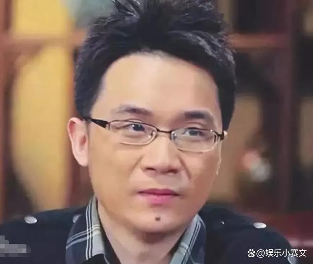 陈印泉表白蔡明 喜剧人浪漫一幕，感动众人