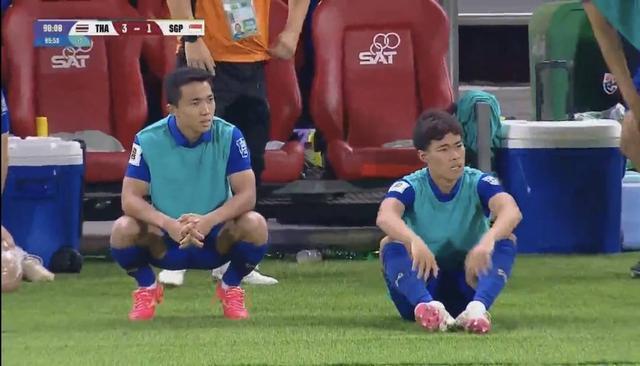 新加坡1-3泰国 国足幸运晋级18强赛 泰国饮恨出局