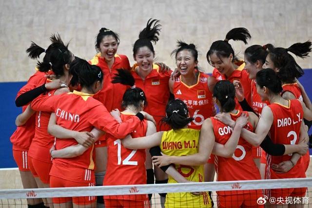 中国女排锁定巴黎奥运门票