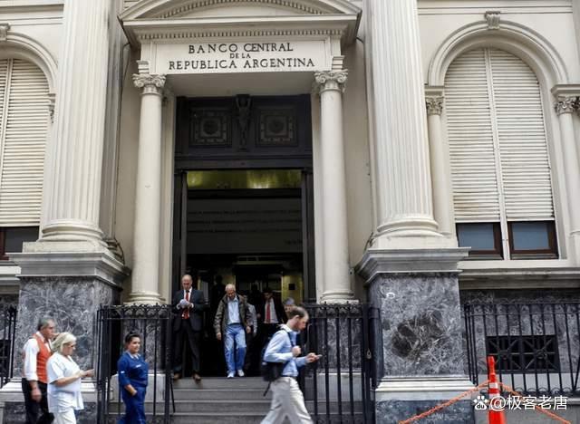 中国宽限阿根廷债务后，阿根廷总统米莱准备访华？ 货币互换协议助力渡难关