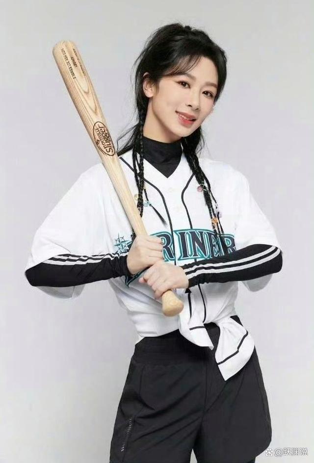 杨紫将担任巴黎奥运火炬手 传递青春正能量