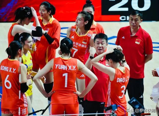 世联赛7只球队抵达泰国，主力队员出战，中国女排用替补打惹争议
