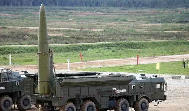 乌称乌军用机枪击落一枚俄巡航导弹 苏-27空战新证据？