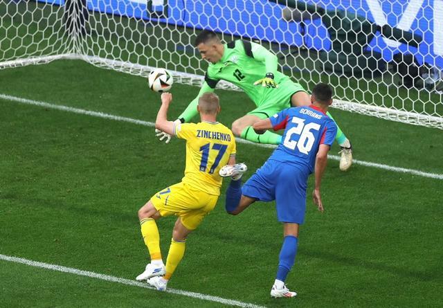 乌克兰主帅胆子真大！本轮欧洲杯弃用皇马核心，却因此带队获胜 创举引热议