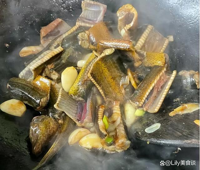 明日小暑，无论贫富，这4种食物多吃，夏补强免疫