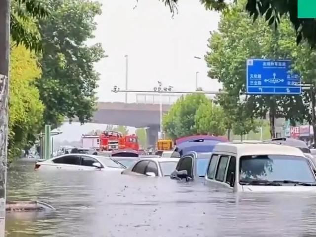 受暴雨影响河南多个景区临时闭园 多地启动防汛应急响应