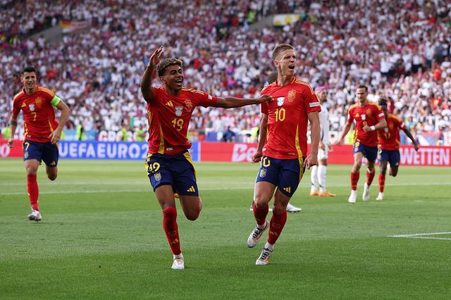 4分9秒，0-1到2-1！欧洲杯神剧本：西班牙终结12年等待，德尚梦碎