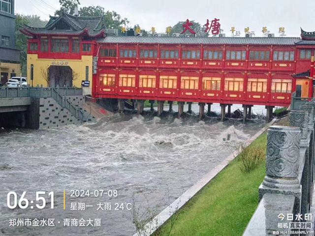 金水河护坡坍塌 郑州发布情况说明
