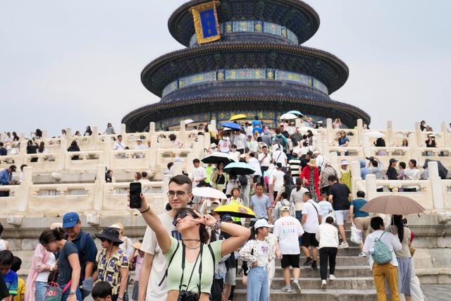 外国游客：在中国旅游很“丝滑”