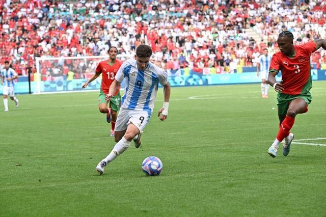 记者谈阿根廷国奥比赛中遇到的闹剧