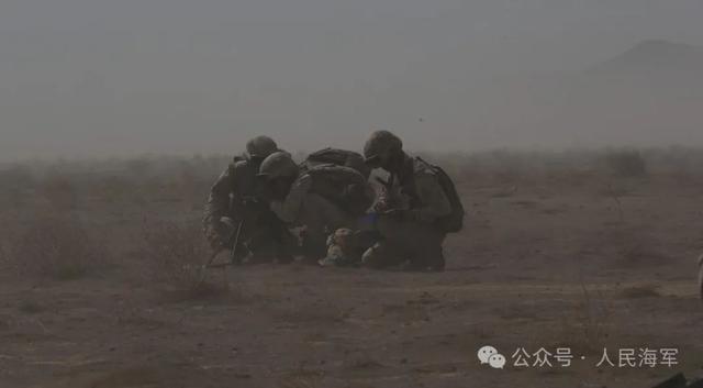 现场画面！中国人民解放军驻吉布提保障基地与吉军开展联训 深化反恐合作