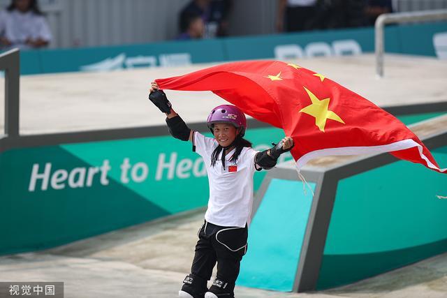 崔宸曦的成长是一场爆改 滑板少女的奥运征途