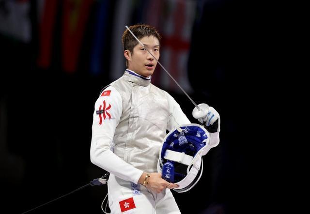 中国香港选手张家朗卫冕奥运冠军