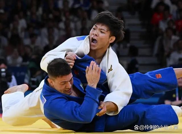 中国队暂列奥运会金牌榜第三位 激烈竞争展现体育精神