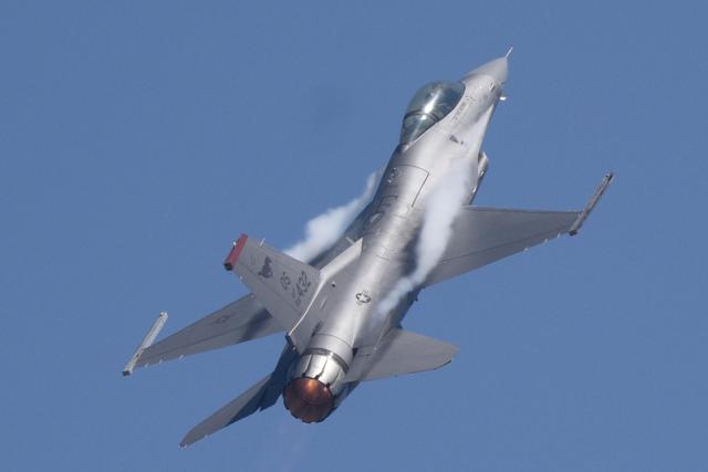 泽连斯基称俄罗斯改变战略目标！乌克兰已接收首批F-16战斗机！