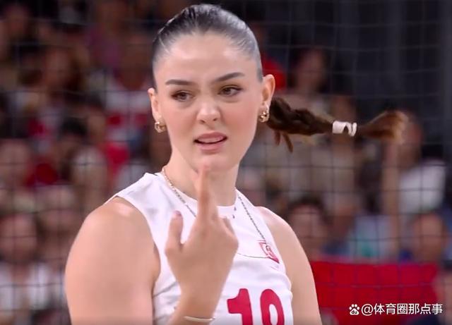 巴黎奥运：中国女排1-0土耳其 朱婷李盈莹率最强阵冲4强！！