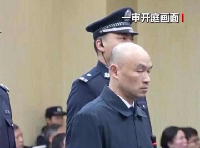 足坛反腐已判7人 高层纷纷落马，足坛震动