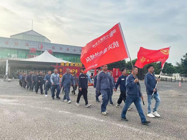 多地严阵以待防范台风摩羯 全民动员筑防线