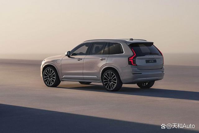 新款沃尔沃XC90海外上市 动力与续航引争议