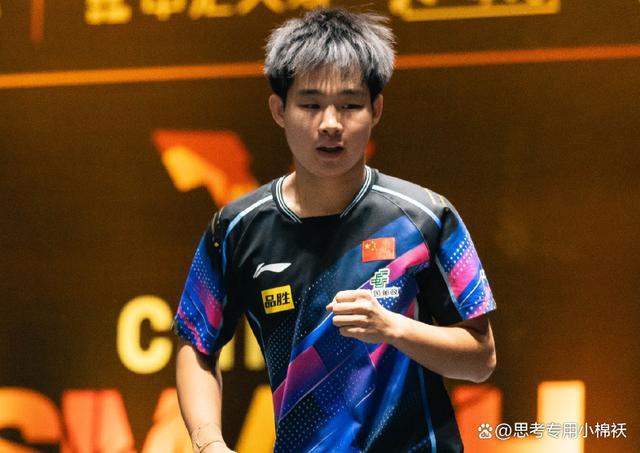 乒乓大满贯赛：国乒开门红！削球小将首战告捷，狂轰3-0横扫对手