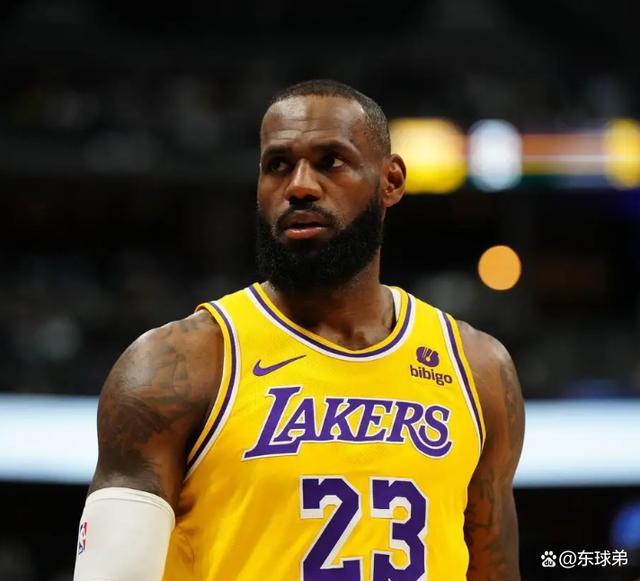 美媒重排历史前十球星：库里进前十，科比升第五，詹姆斯第二！NBA新赛季预热榜引热议