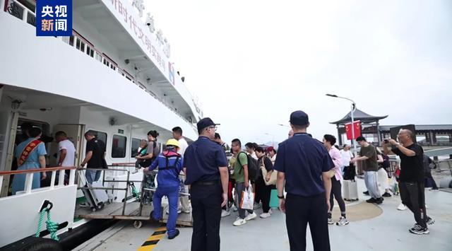 浙江110条客运航线停航 国庆风雨波及，安全监管升级