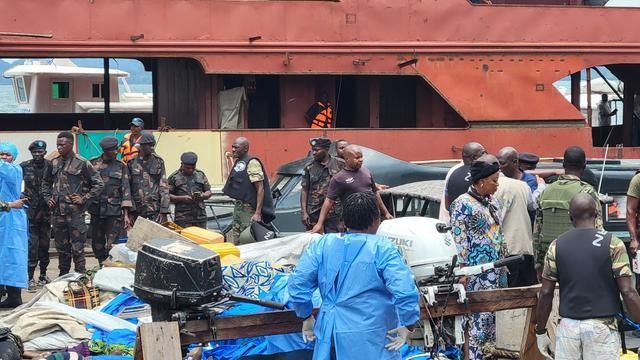 刚果（金）发生严重沉船事故 至少87人死亡 搜救持续进行