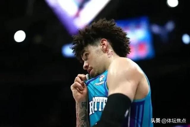 NBA季前赛 黄蜂vs灰熊 三球鲍尔闪耀全场