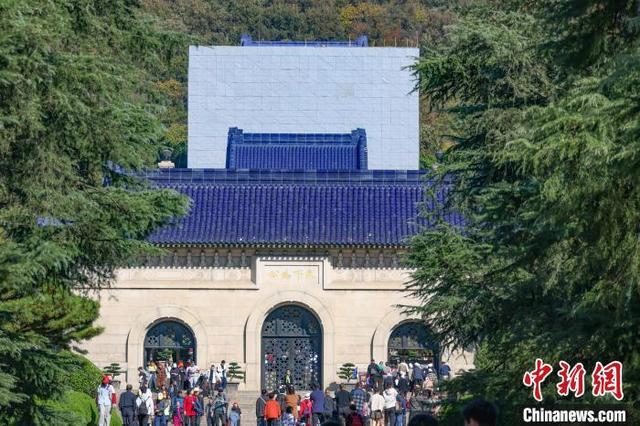 中山陵祭堂维修做了同款纸门楼 修缮中仍可参观