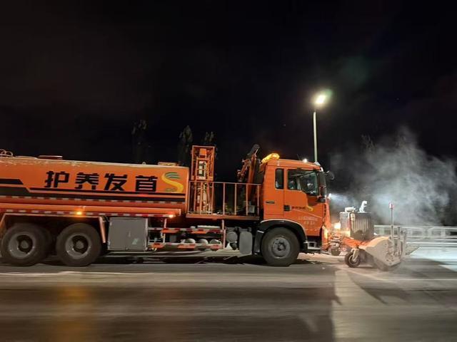 北京各条高速公路均正常开启 未受昨夜降雪影响