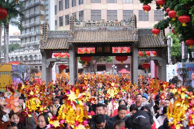 广东多地通知延长寒假