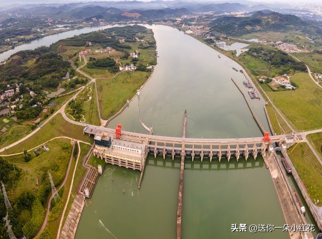 欣欣向荣 基础设施建设“硬联通” 铺就繁荣康庄大道