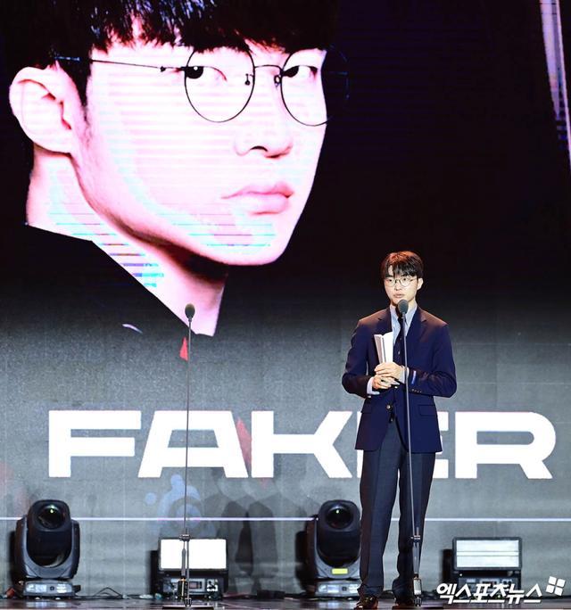 LCK年度最佳中单Faker 最大赢家实至名归