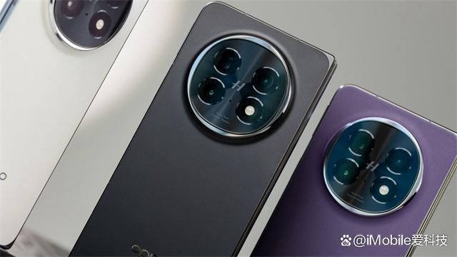 OPPO Find N5托舉千斤鋼琴：最強折疊屏震撼登場