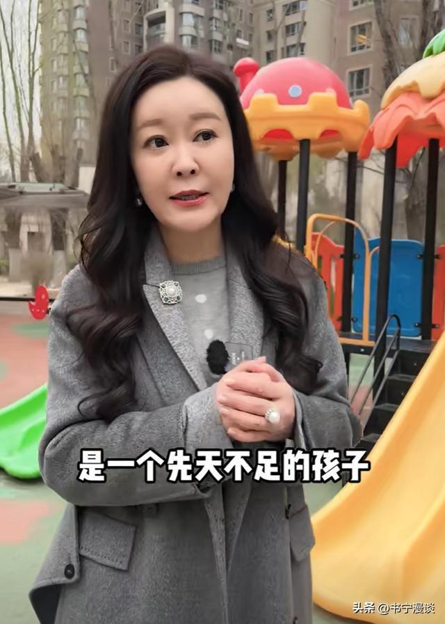 主持人王小騫曝女兒患矮小癥 生長(zhǎng)激素治療見效