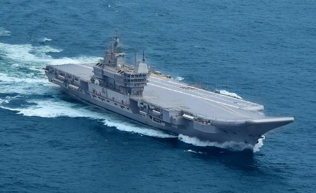 印度疑似派航母出港是要参战吗 剑指巴基斯坦外海