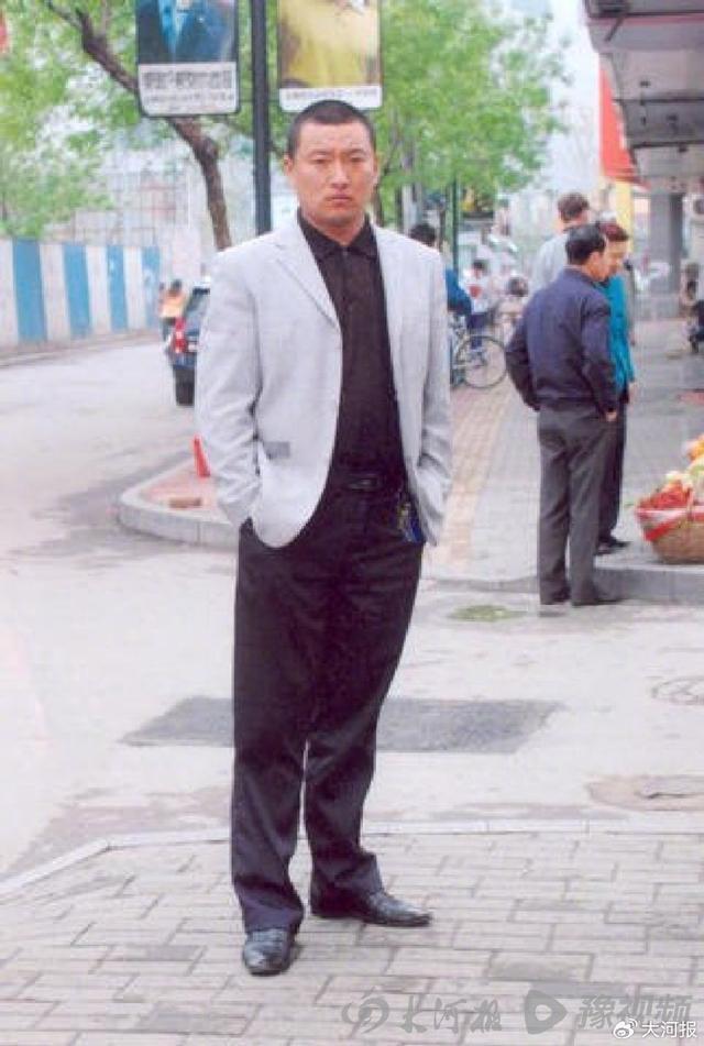男子入獄8年獲無(wú)罪懸賞50萬(wàn)追兇 警界專(zhuān)家請(qǐng)纓調(diào)查