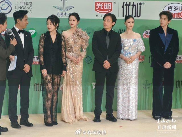 《小巷人家》劇組亮相上海電視節(jié)