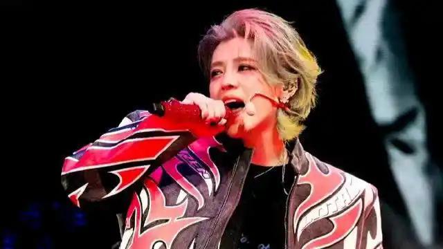 徐艺洋晒鹿晗演唱会现场照