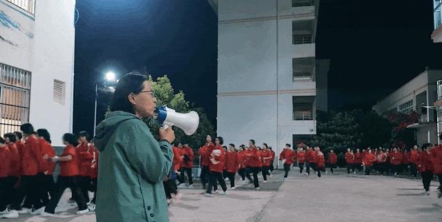路生梅张桂梅再次通信 互勉共进续写芳华